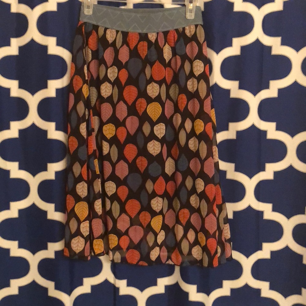 LuLaRoe XS Lola skirt!